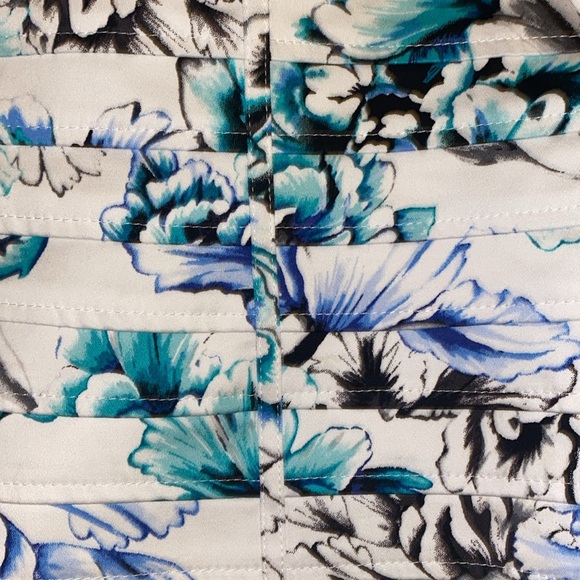 WHITE HOUSE BLACK MARKET Strapless Corset Top - Picture 3 of 8